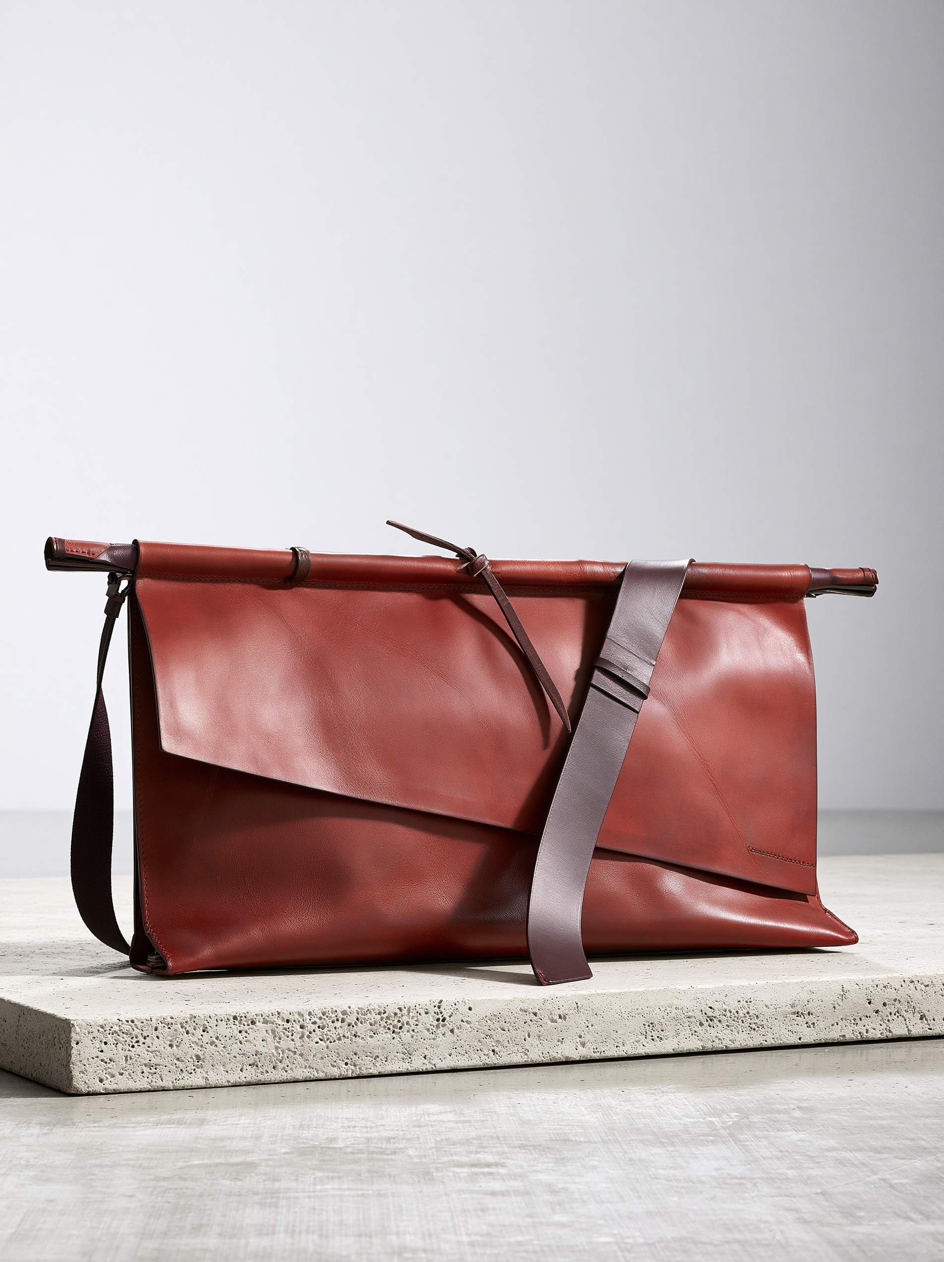 Hand-finished vegetable-tanned leather bag